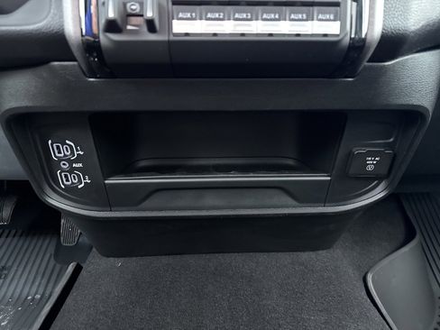 New 2026 RAM 2500 Tradesman image 28