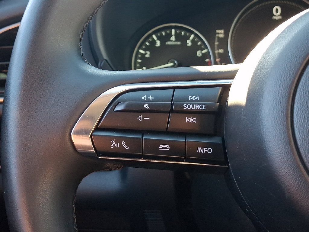 Used 2025 MAZDA CX-30 AWD 2.5 S w/ Select Sport Pkg image 19