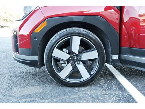 Certified 2025 Hyundai Santa Fe Limited image 34