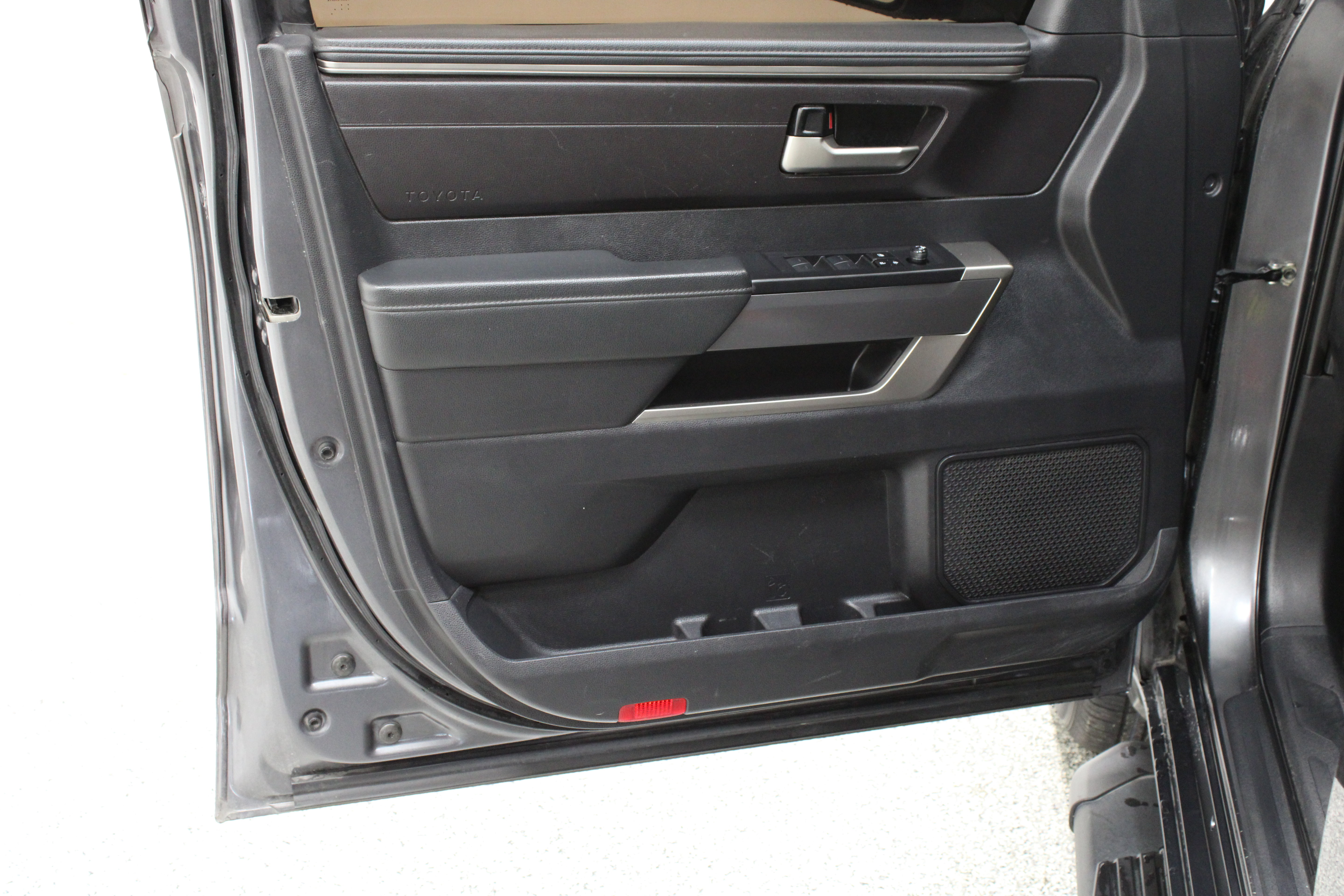 Used 2023 Toyota Tundra SR5 AWD/4WD image 13