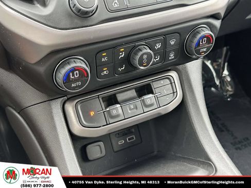 Certified 2023 GMC Acadia AT4 w/ Technology Package AWD/4WD image 27