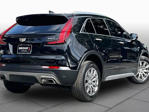 Used 2022 Cadillac XT4 Premium Luxury w/ Safety Alert Package AWD/4WD image 13
