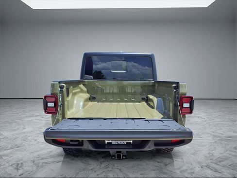 Used 2025 Jeep Gladiator Willys image 19
