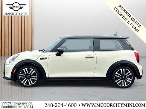 Used 2022 MINI Cooper S FWD image 7