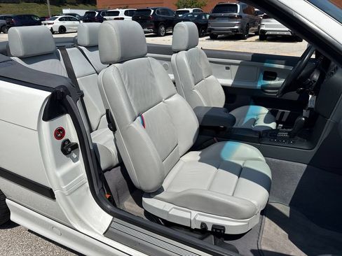 Used 1999 BMW M3 Convertible RWD image 21