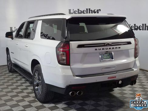 Used 2023 Chevrolet Suburban Z71 w/ Z71 Off-Road Package AWD/4WD image 6