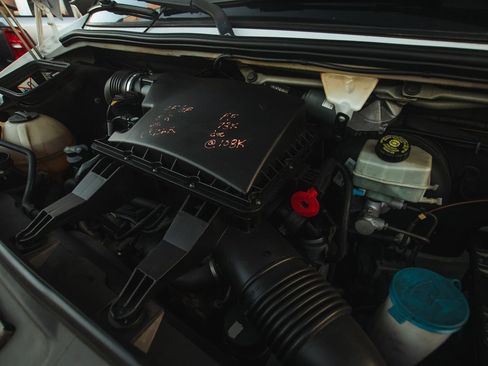 Used 2012 Mercedes-Benz Sprinter 2500 w/ Additional Battery Pkg image 23