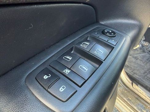 Certified 2021 Jeep Grand Cherokee Limited image 17