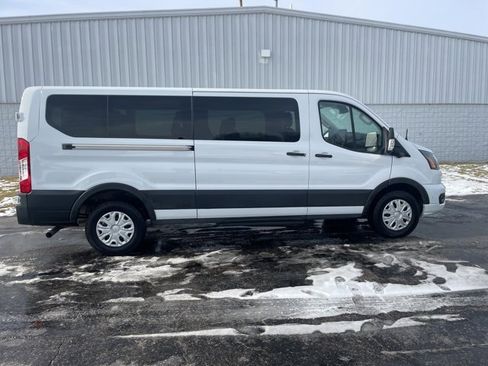 Used 2023 Ford Transit 350 XLT image 15