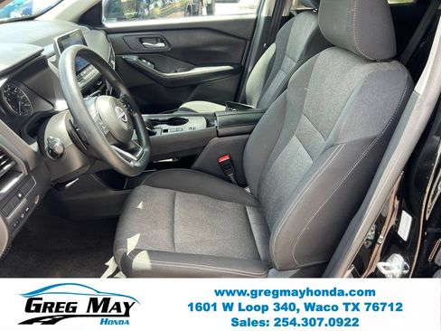 Used 2024 Nissan Rogue SV FWD image 22