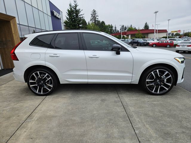 Certified 2023 Volvo XC60 T8 Ultimate w/ Protection Package AWD/4WD image 4