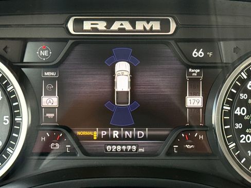 Used 2022 RAM 1500 Laramie image 31