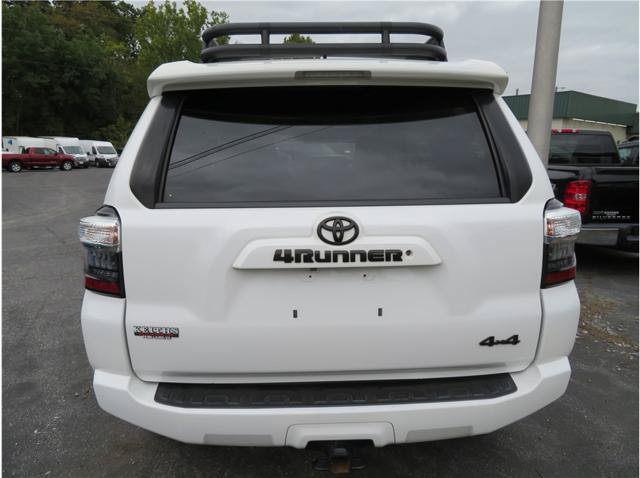 Used 2018 Toyota 4Runner SR5 Premium AWD/4WD image 18