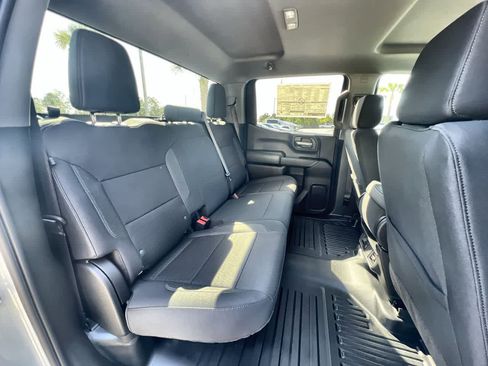 Used 2025 GMC Sierra 1500 Pro w/ Pro Value Package image 25