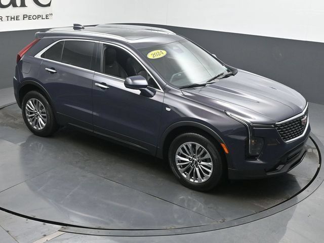 Used 2024 Cadillac XT4 Premium Luxury w/ Cold Weather Package AWD/4WD image 54