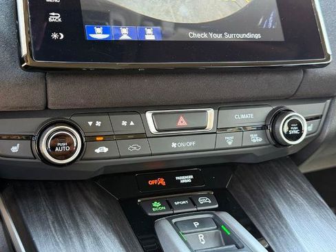 Used 2021 Honda Clarity Touring image 10