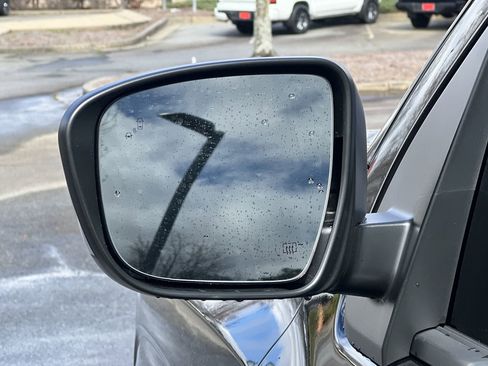 New 2026 Nissan Frontier SV image 27