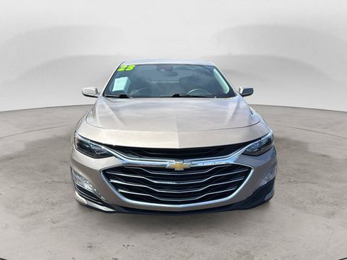 Used 2023 Chevrolet Malibu LT FWD image 2