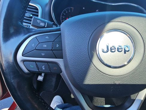 Used 2020 Jeep Grand Cherokee Altitude image 11