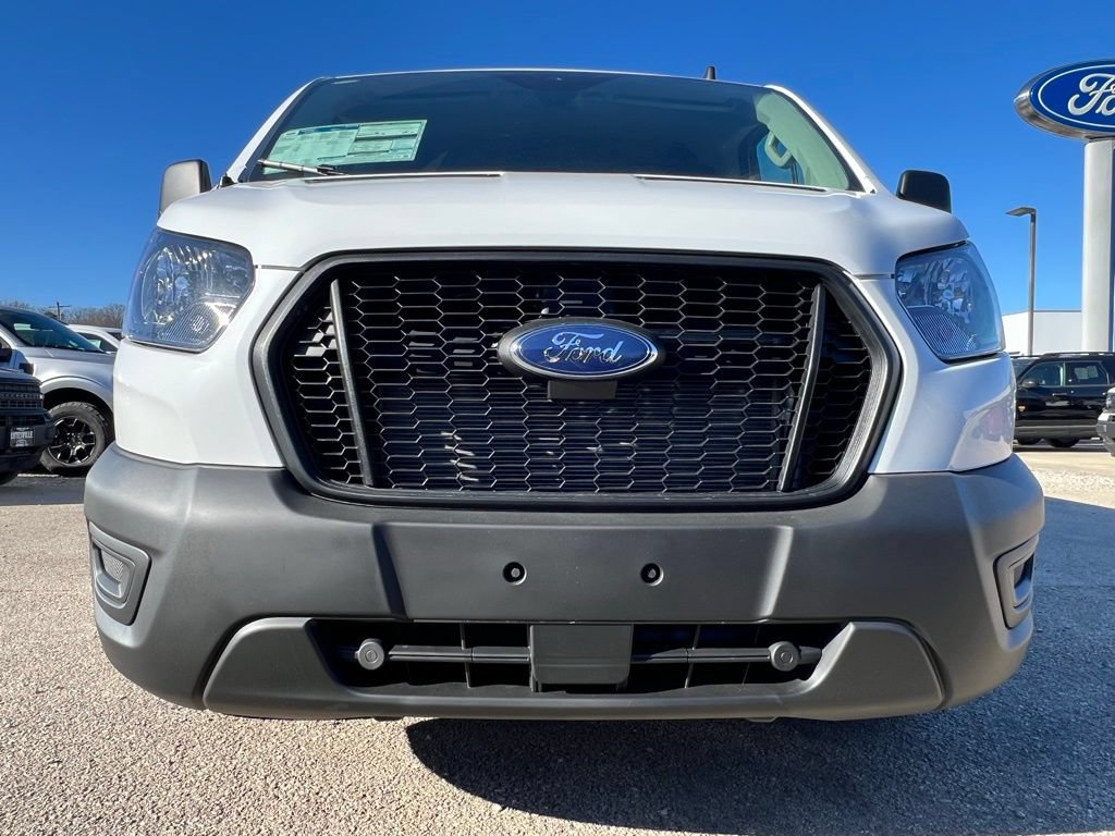 Used 2024 Ford Transit 150 Low Roof RWD image 3
