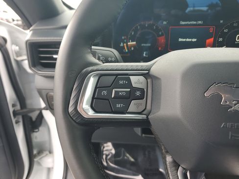 Used 2024 Ford Mustang Coupe image 19