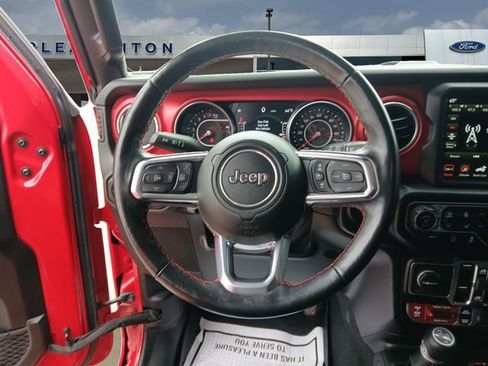 Used 2021 Jeep Wrangler Unlimited Rubicon AWD/4WD image 12