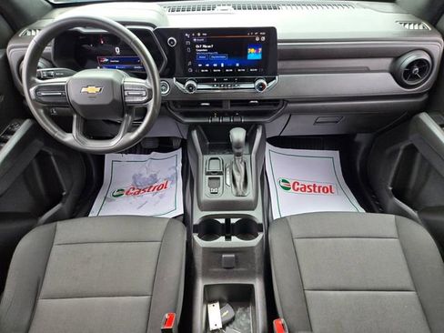 Used 2023 Chevrolet Colorado W/T image 12