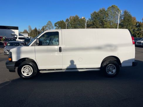 Used 2023 Chevrolet Express 2500 w/ Driver Convenience Package RWD image 2