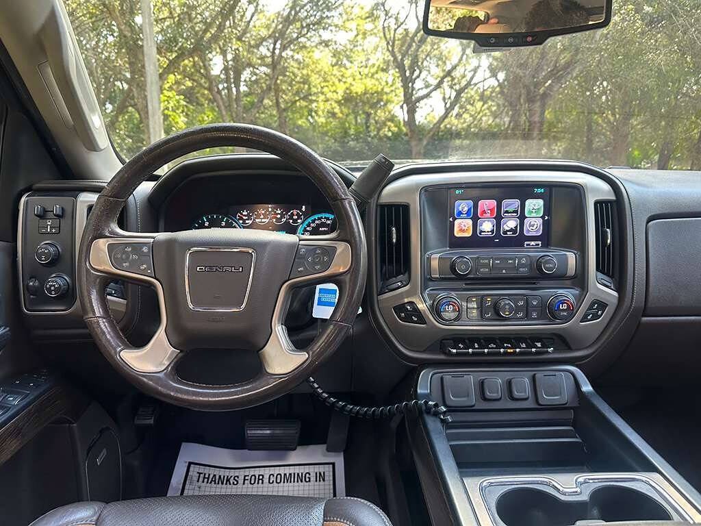 Used 2017 GMC Sierra 2500 Denali w/ Duramax Plus Package AWD/4WD image 35