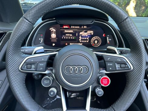 Certified 2023 Audi R8 V10 performance w/ Carbon Exterior Package image 23