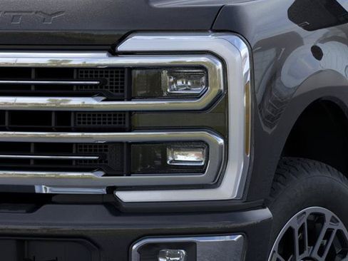 New 2026 Ford F250 Platinum w/ Platinum Plus Package AWD/4WD image 18