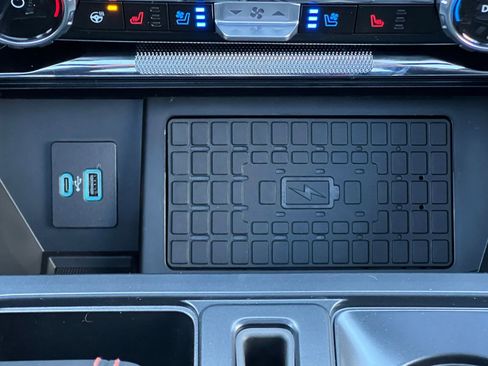 Used 2024 Ford F150 Raptor image 25