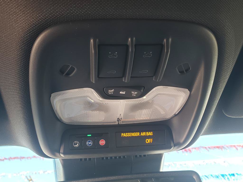 New 2026 Chevrolet Colorado ZR2 w/ Technology Package AWD/4WD image 33
