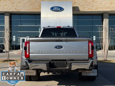 Used 2024 Ford F350 Lariat image 21