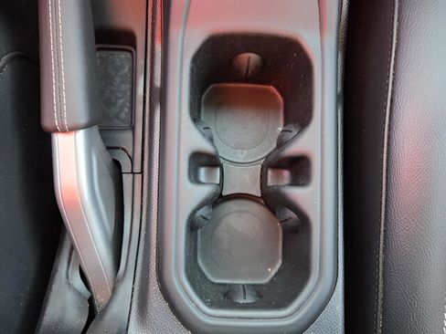 Used 2023 Jeep Wrangler Sahara w/ Cold Weather Group image 16