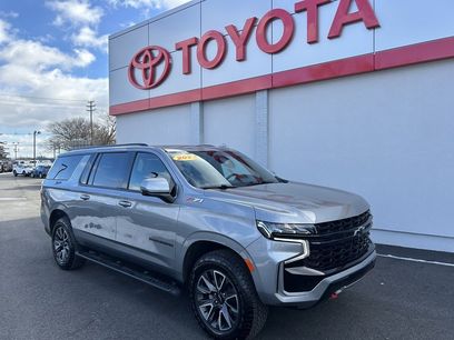 Used 2023 Chevrolet Suburban Z71 w/ Luxury Package