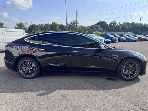 Used 2019 Tesla Model 3 Long Range RWD image 5