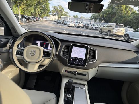Certified 2023 Volvo XC90 B5 Core w/ Protection Package Premier AWD/4WD image 30