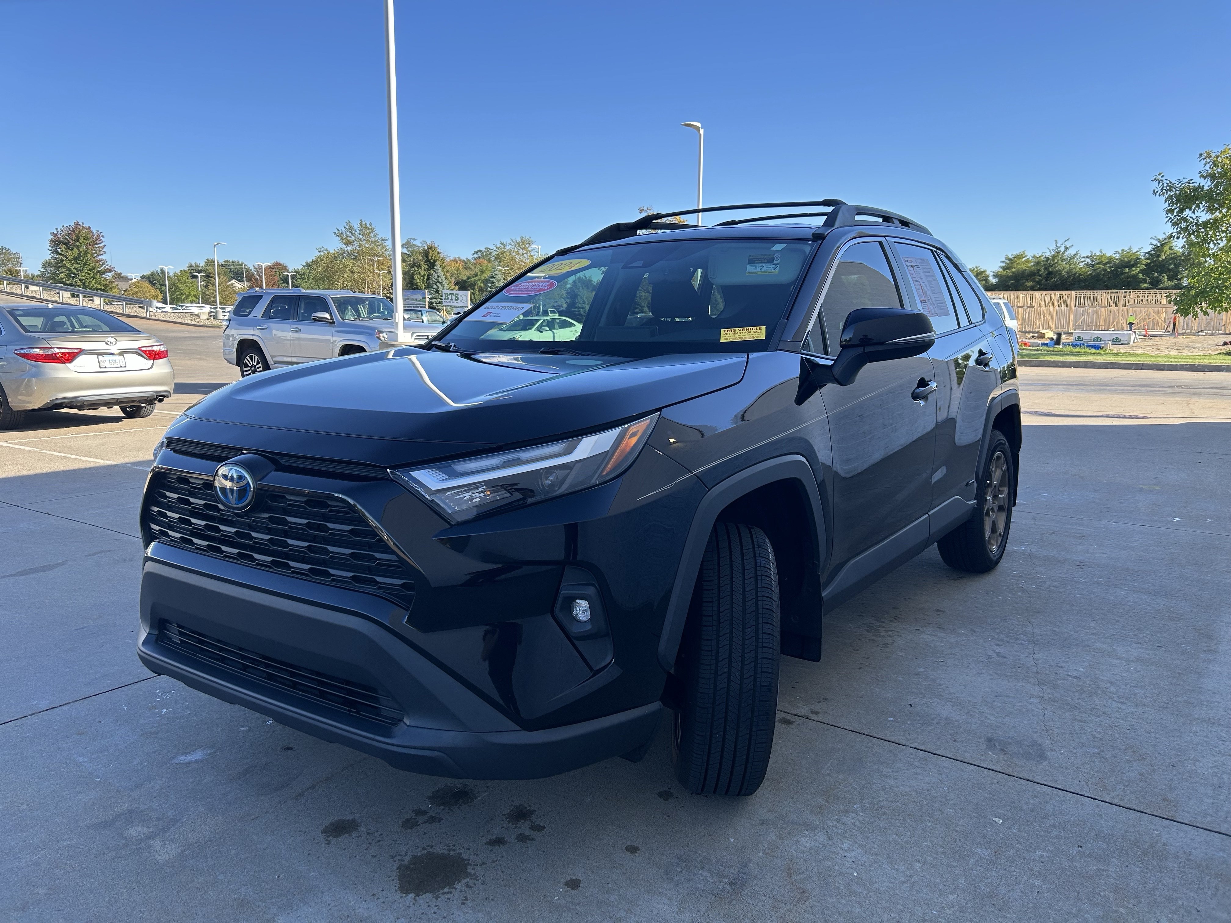 Certified 2024 Toyota RAV4 AWD Hybrid image 2