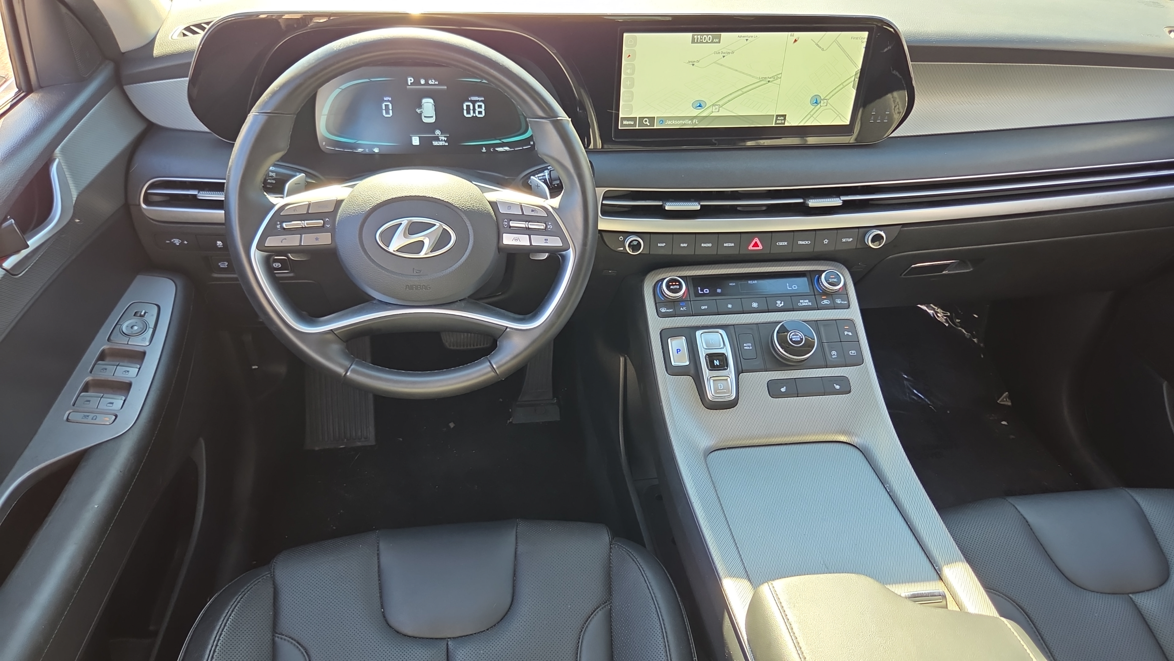 Used 2024 Hyundai Palisade SEL FWD image 11