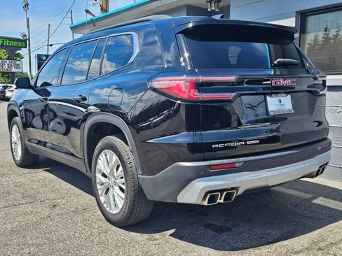 Used 2024 GMC Acadia Elevation w/ Trailering Package AWD/4WD image 3