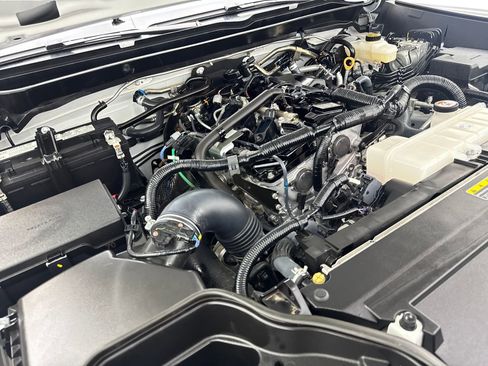 Used 2024 Toyota Tacoma TRD Off-Road AWD/4WD image 77