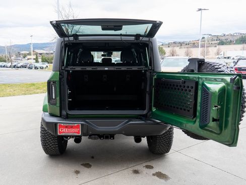Used 2022 Ford Bronco Black Diamond image 32