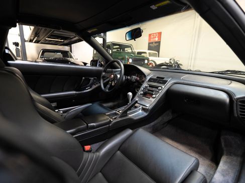 Used 2003 Acura NSX T image 93