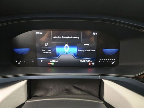 Certified 2023 Volkswagen Taos SE image 32