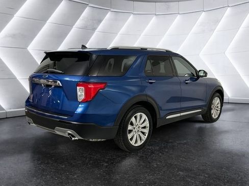 Used 2022 Ford Explorer Limited w/ Equipment Group 301A image 4