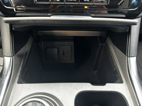 Used 2022 Ford Explorer Limited RWD image 23