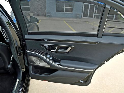 Used 2022 Mercedes-Benz S 580 4MATIC Sedan image 28