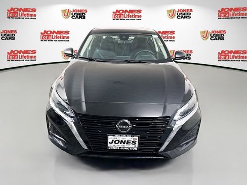Certified 2024 Nissan Altima 2.5 S FWD image 11