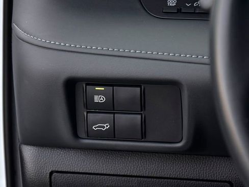 Certified 2022 Toyota Highlander XLE image 33